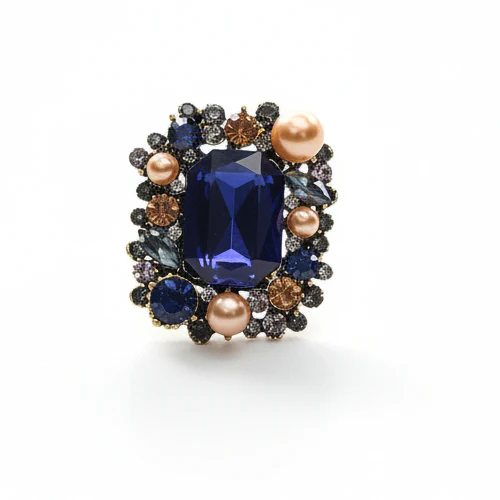 Bijou broche Reine