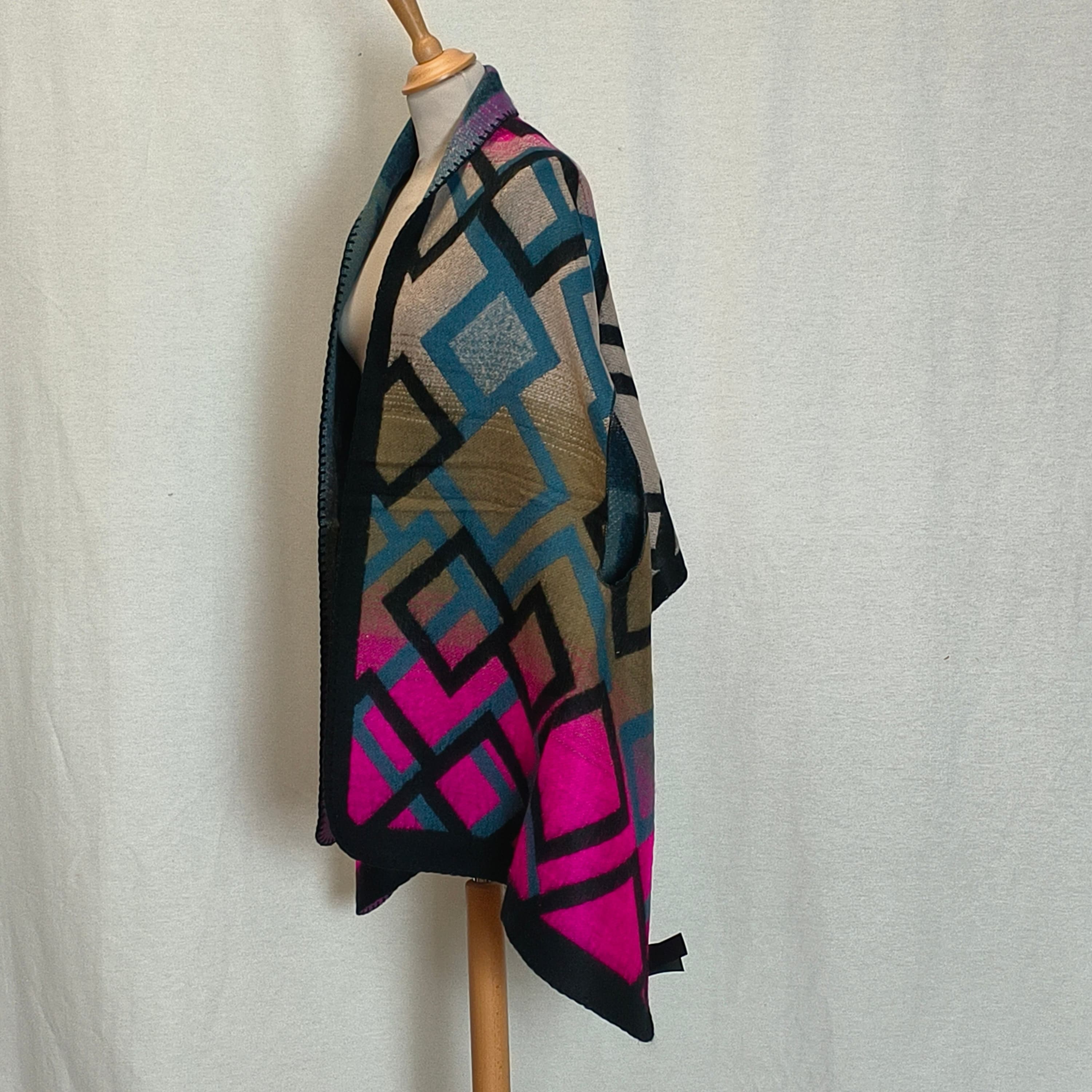 Poncho Datura - Image 19